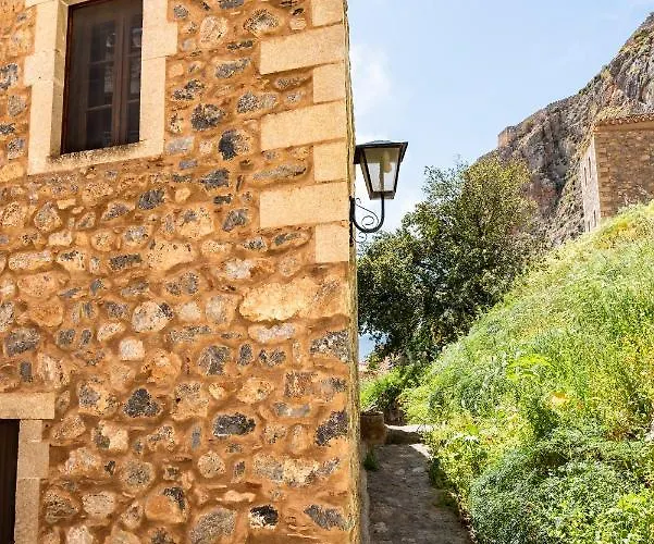 Kyklamino Castlehouse Monemvasía